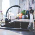 Escolhendo o melhor aquecedor a gás para torneira de cozinha